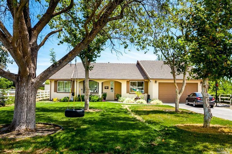 Property Photo: 7482 Elizabeth Road CA 95688