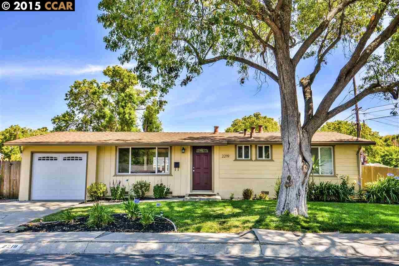Property Photo:  2219 Krueger Dr  CA 94520 