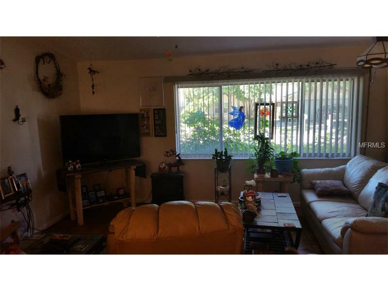Property Photo: 7712 Ashford Court N FL 33709