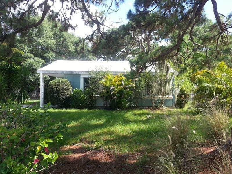 Property Photo:  1956 Rose Street  FL 34239 