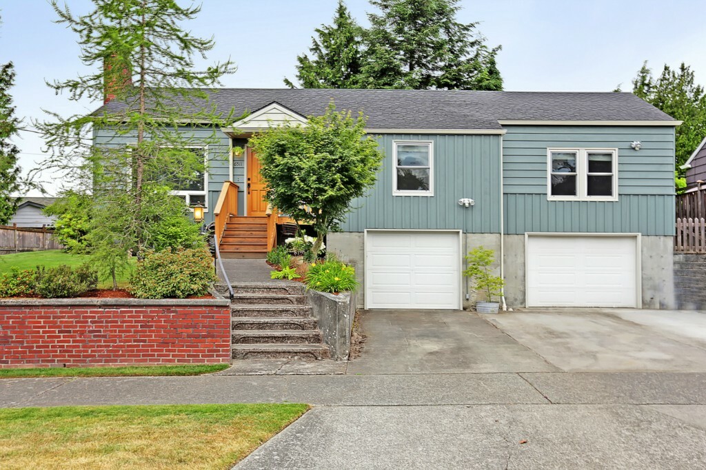 Property Photo:  6511 49th Ave SW  WA 98136 