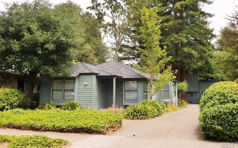 Property Photo: 900 902 Wright Street CA 95404