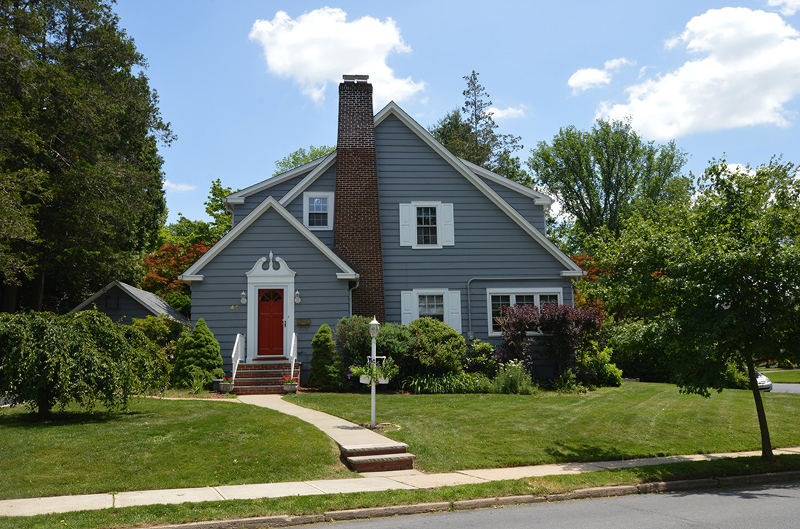 Property Photo:  44 Whittingham Ter  NJ 07041 