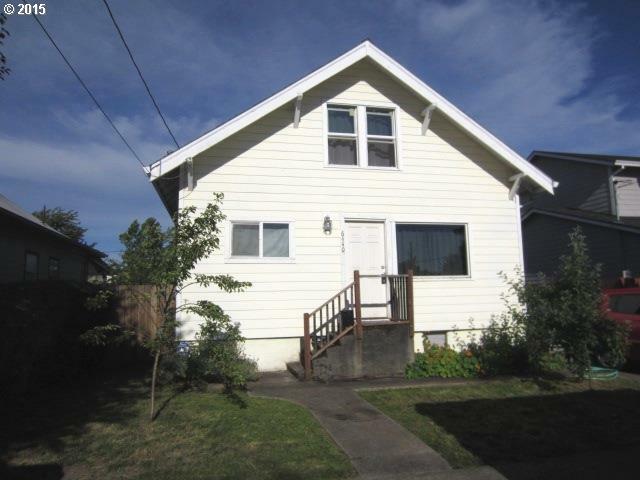 Property Photo:  6440 SE 84th Ave  OR 97266 