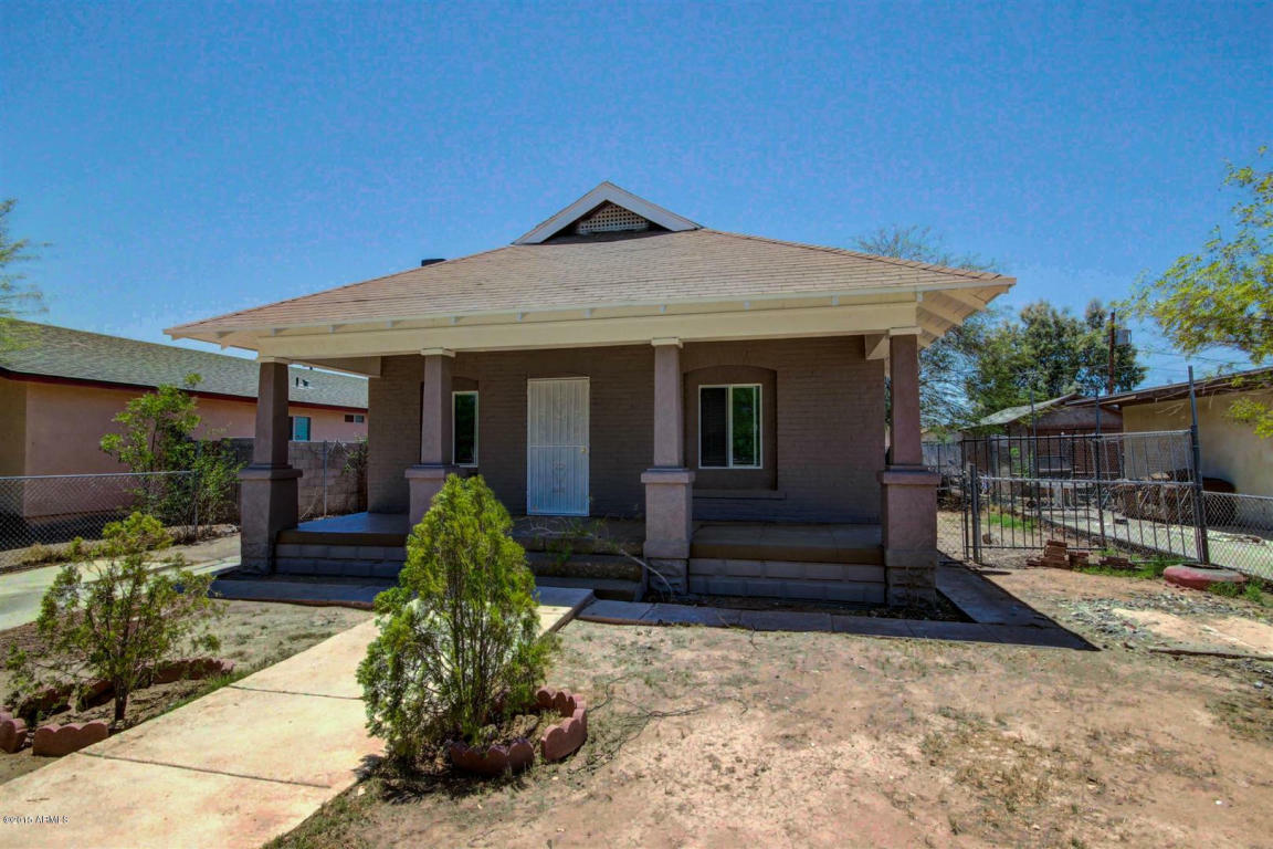 Property Photo:  2009 W Monroe Street  AZ 85009 