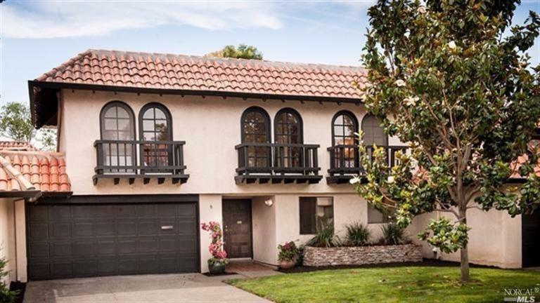 Property Photo:  8 Pueblo Drive  CA 94903 