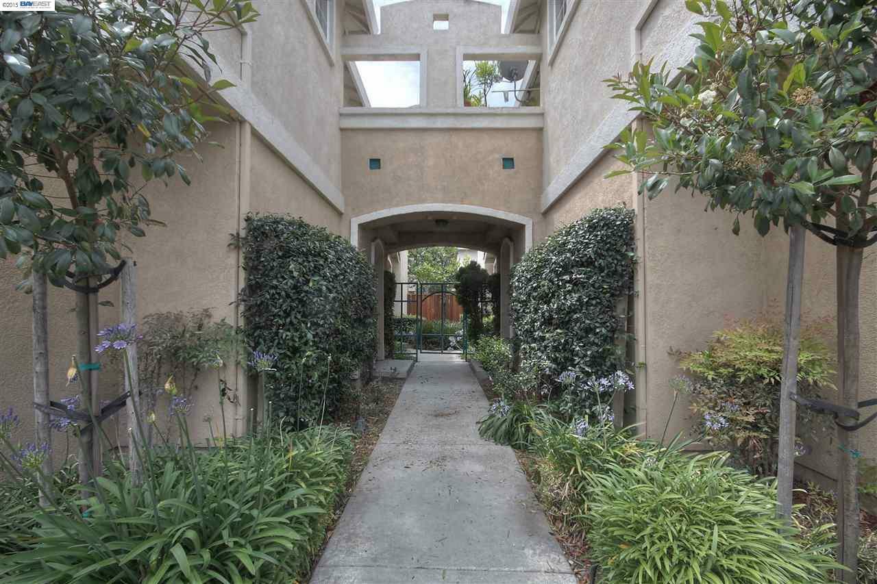 Property Photo:  34877 Travertine Way  CA 94587 