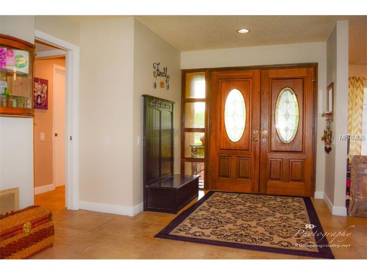 Property Photo: 6210 Quiet Waters Place FL 33617
