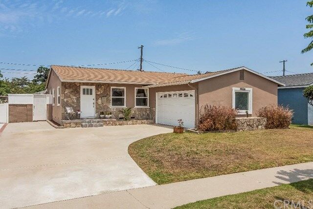 Property Photo:  1131 W 185th Street  CA 90248 