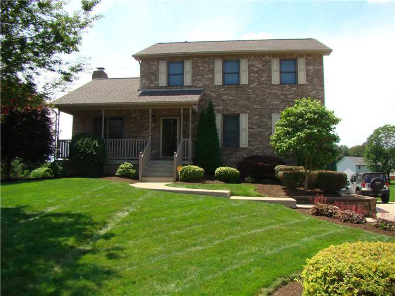 Property Photo:  1112 Redoak Drive  PA 15636 