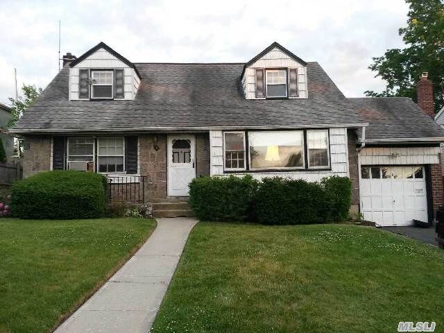 Property Photo:  8 Clearwater Dr  NY 11803 