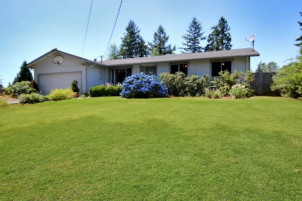 Property Photo: 37427 39th Ave S WA 98001