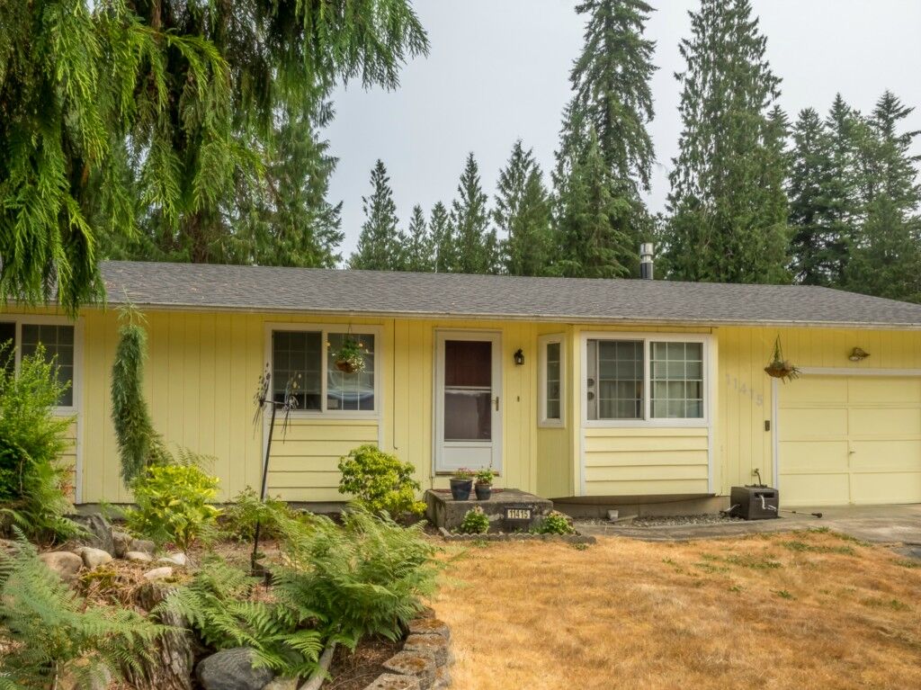 Property Photo:  11415 183rd Dr NE  WA 98252 