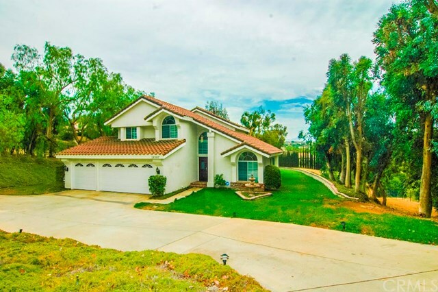 Property Photo:  12287 Wildflower Lane  CA 92503 