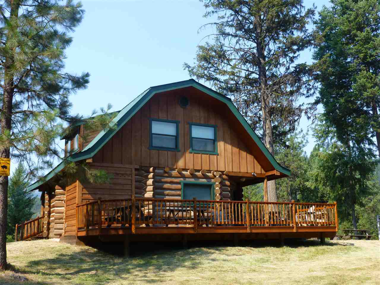 Property Photo:  2366 Aladdin Rd  WA 99114 