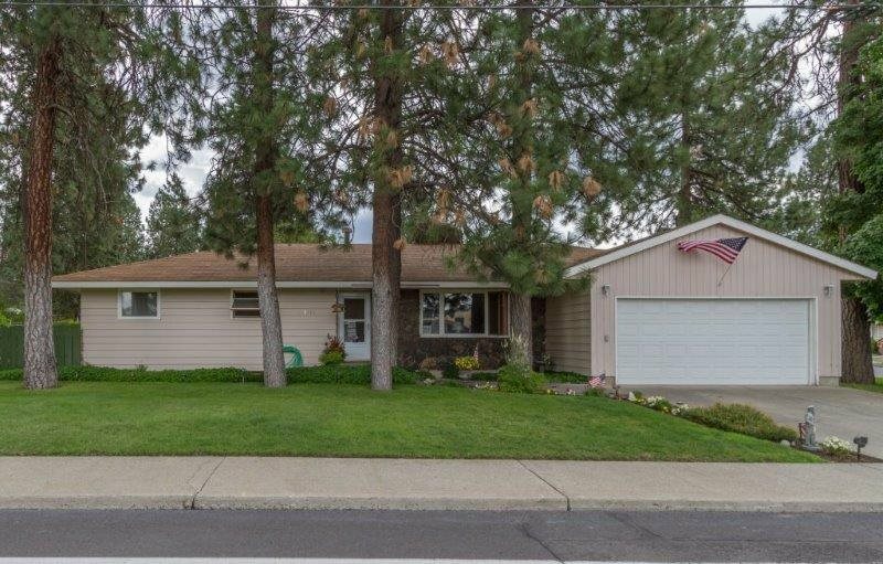 Property Photo: 5110 N Assembly St WA 99205