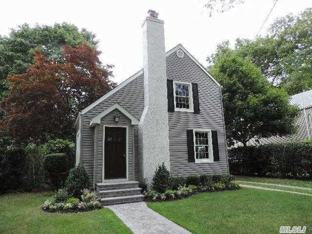 37 Chester Ave  Stewart Manor NY 11530 photo