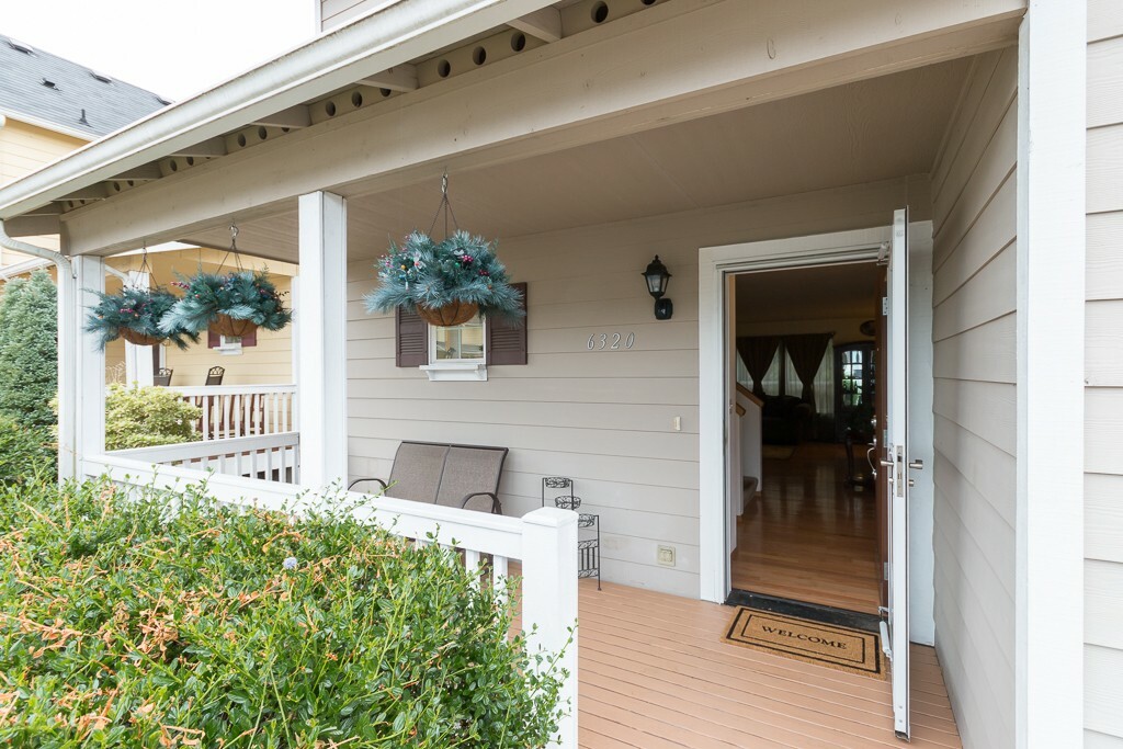 Property Photo:  6320 Alexis Dr NE  WA 98311 