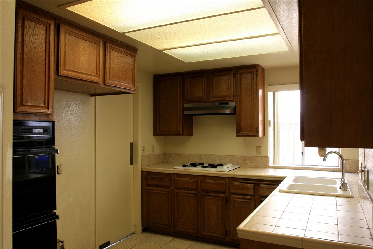 Property Photo: 1885 Avenida Segovia CA 92056