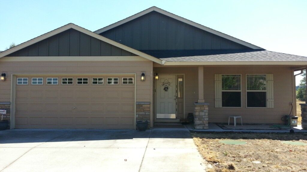 Property Photo: 16455 Greenbrier St SE WA 98597