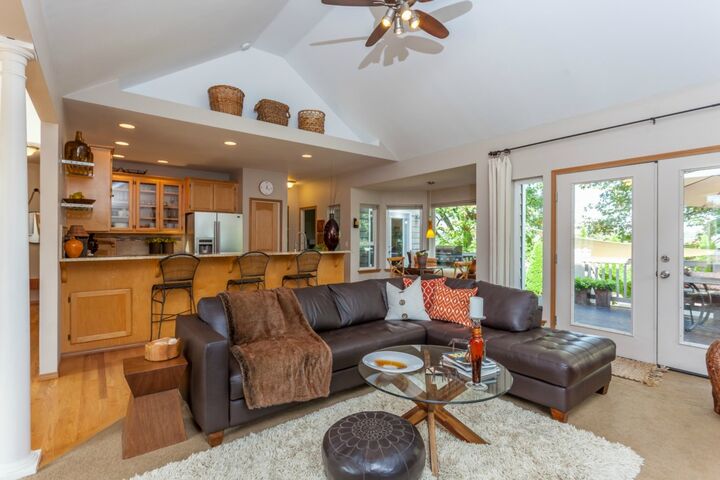 Property Photo:  106 Stone Ridge Dr  WA 98290 