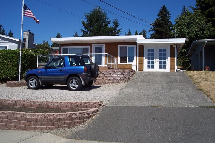Property Photo: 4119 76th Place NW WA 98271