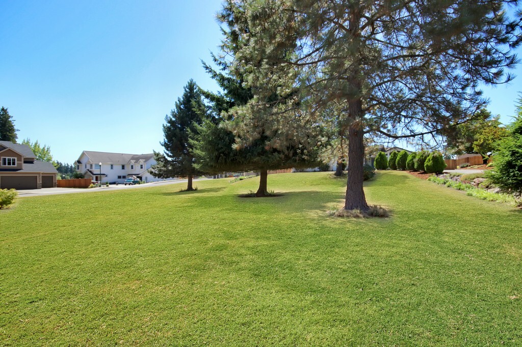 Property Photo: 12027 304th St WA 98092