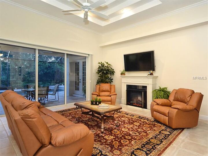 Property Photo:  4972 Bella Terra Drive  FL 34293 