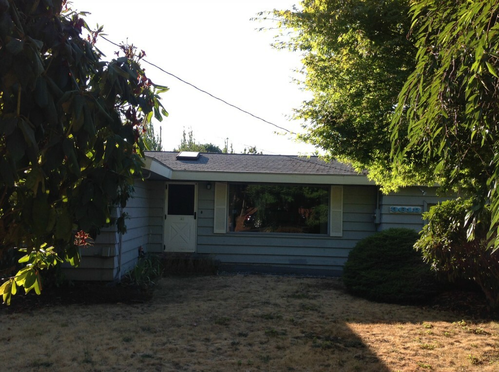 Property Photo:  3612 Crestview Dr W  WA 98466 