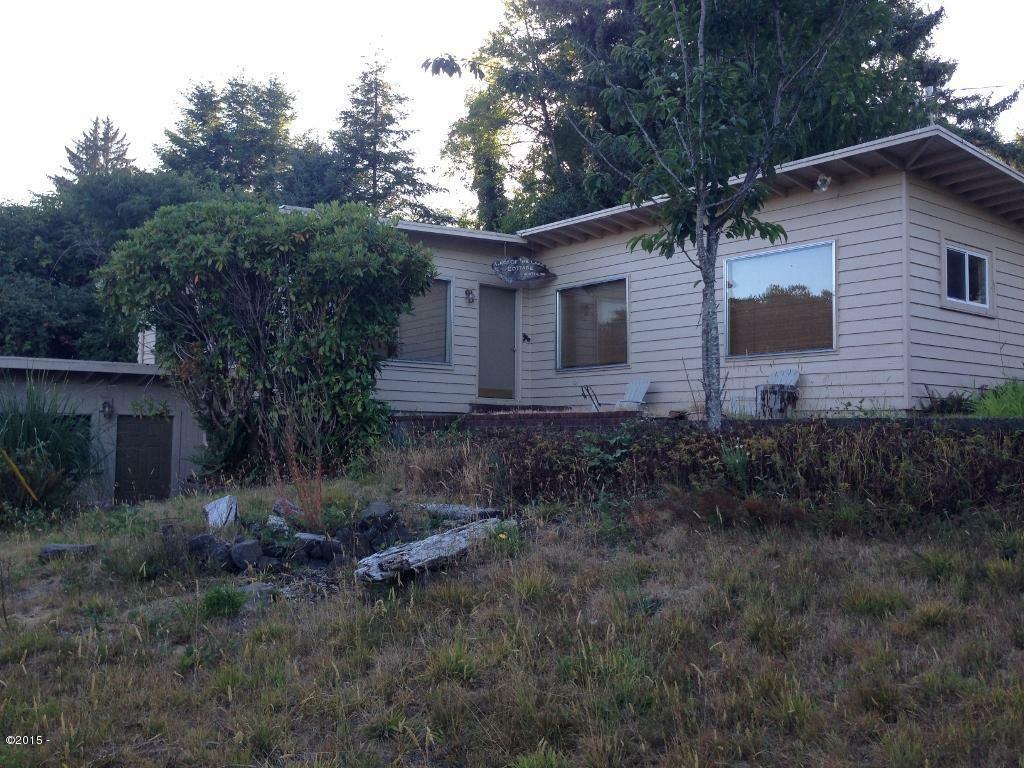 Property Photo: 4660 NE H Avenue OR 97364