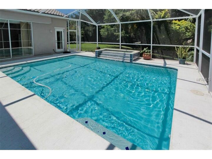 Property Photo: 1662 Cross Tee Court FL 34677