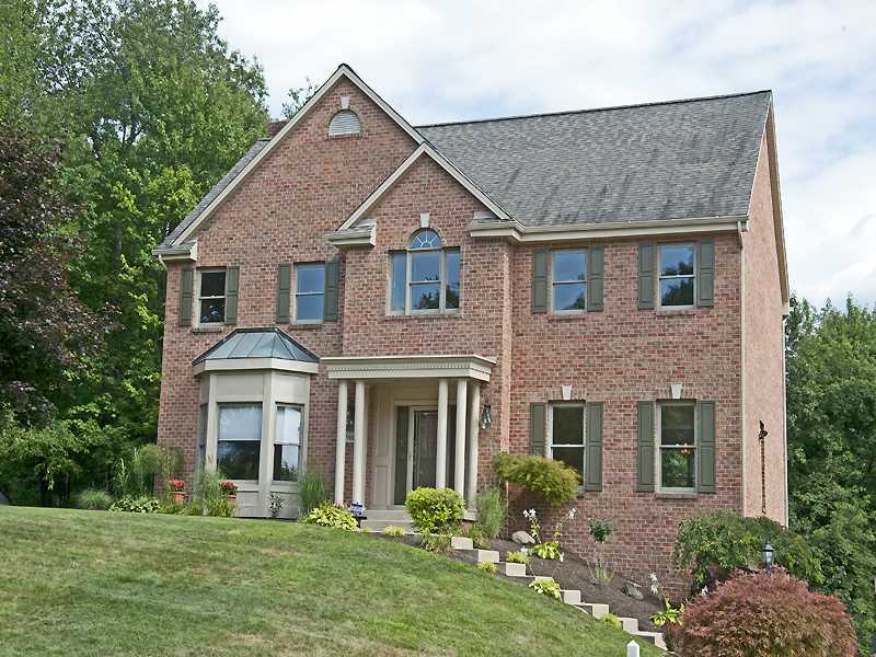 Property Photo:  703 Rustic Ridge Dr.  PA 16066 