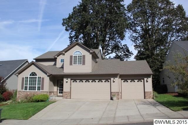 Property Photo:  1181 Cascara Lp S  OR 97302 