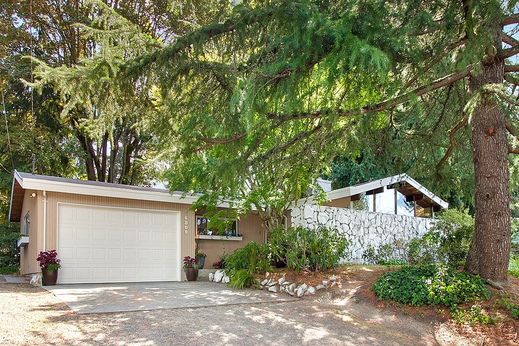 Property Photo:  6309 NE 156th St  WA 98028 