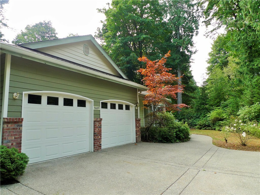 Property Photo:  5689 SE Forest Haven Lane  WA 98366 