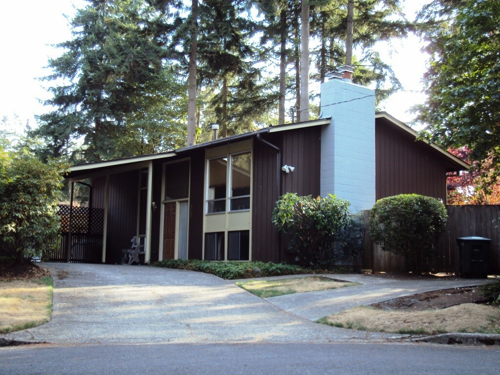 Property Photo:  14515 SE 21st Place  WA 98007 