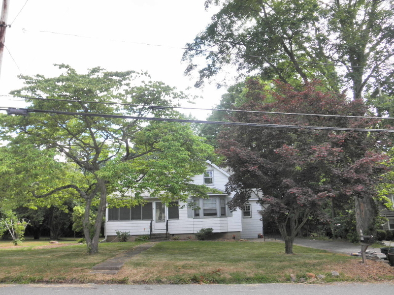 Property Photo:  221 Main St, Ledge  NJ 07852 