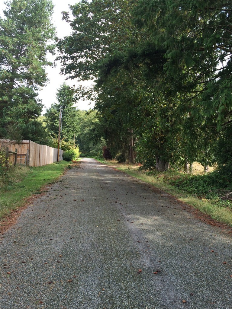 Property Photo:  2812 Grimm Rd  WA 98260 