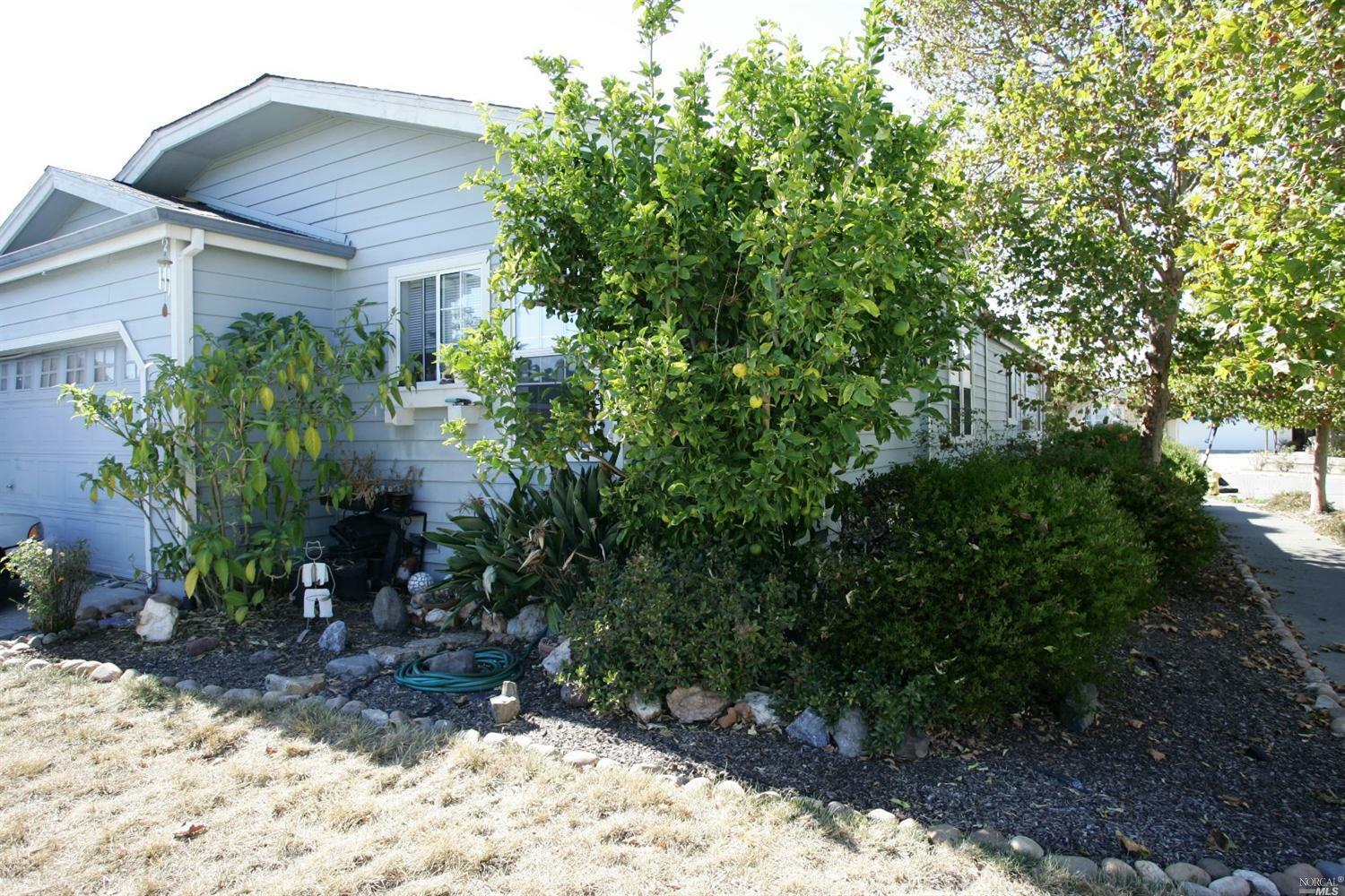 Property Photo:  1875 Wisteria Circle  CA 94954 