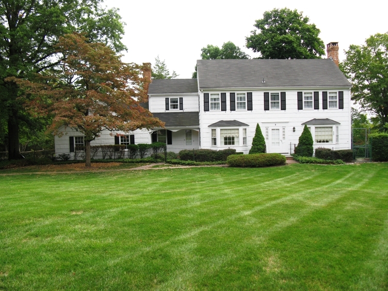 Property Photo: 9 Oratam Dr NJ 07977