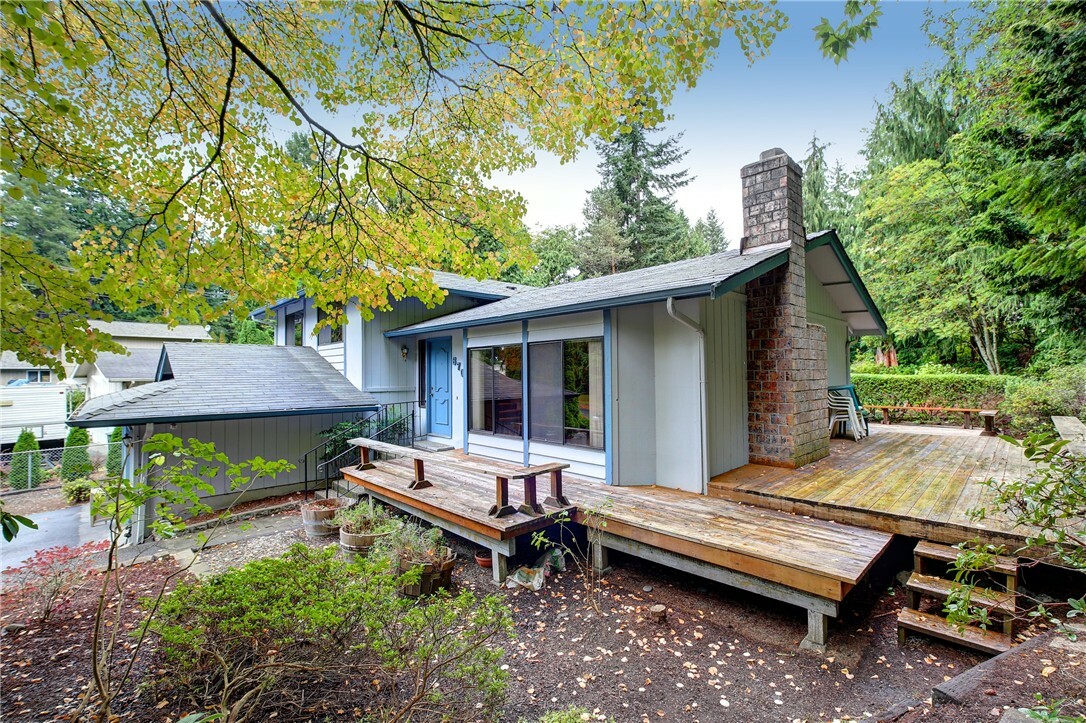 Property Photo:  6709 180th St SW  WA 98037 