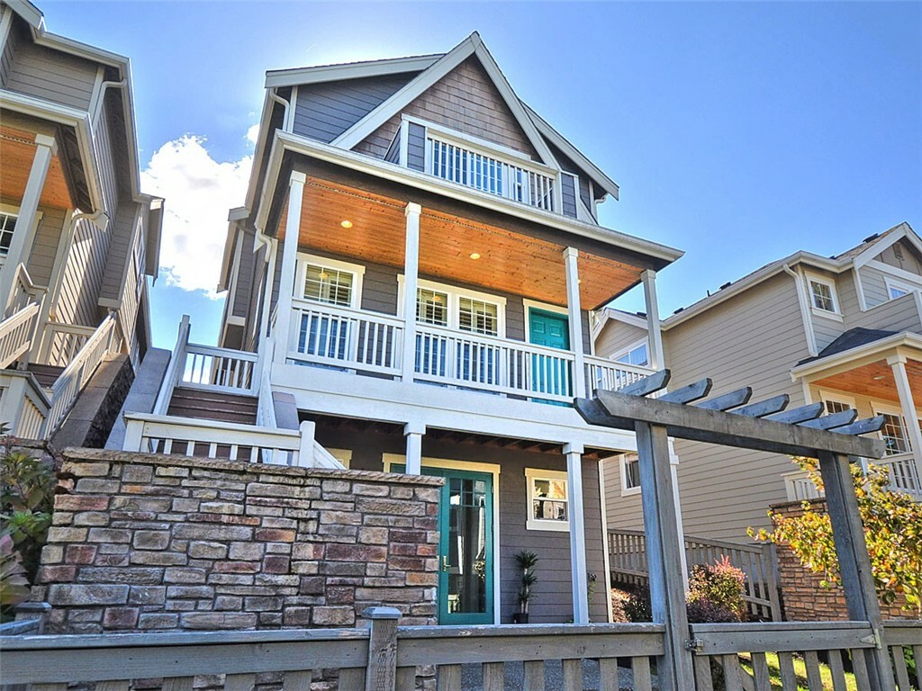 Property Photo: 12408 NE 172nd Ct WA 98072