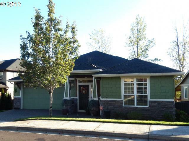 Property Photo:  456 N V St  WA 98671 