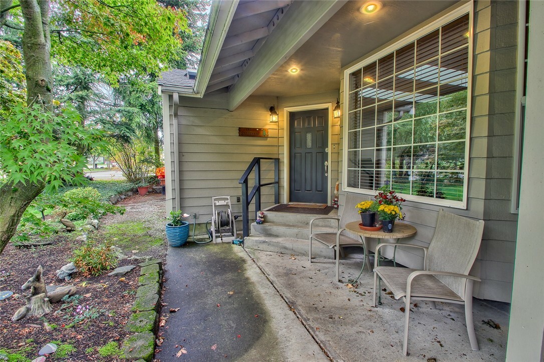 Property Photo: 1910 S 13th St WA 98274