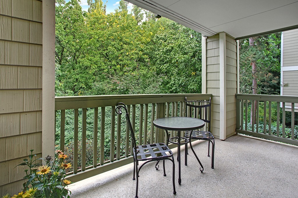 Property Photo:  7711 NE 175th St A-102  WA 98028 