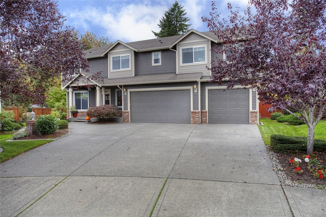 Property Photo:  2738 14th St Pl SW  WA 98373 