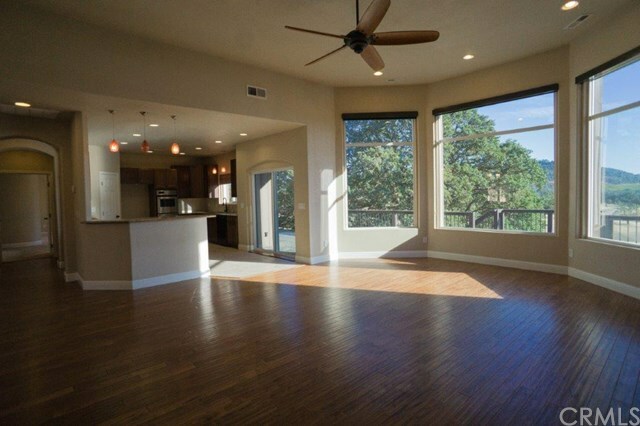 Property Photo:  2025 Park Place  CA 95422 