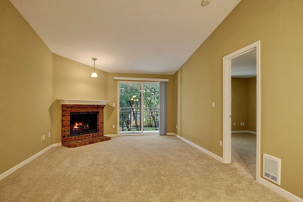 Property Photo: 12619 100th Lane NE I241 WA 98034
