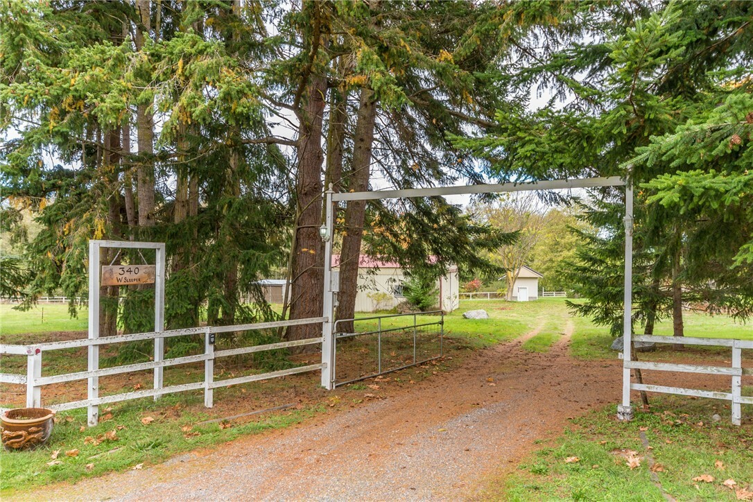 Property Photo:  340 W Sleeper Rd  WA 98277 