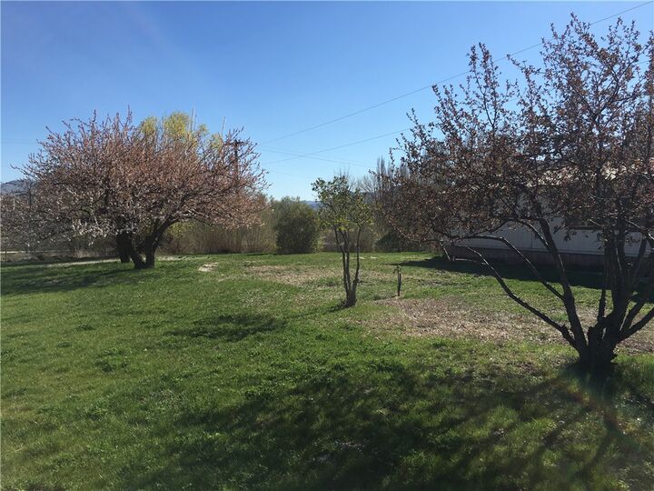 Property Photo:  32683 B Hwy 97  WA 98844 